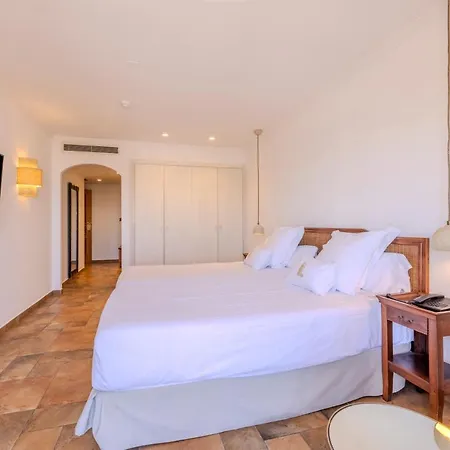 Otel La Del Mar 4*