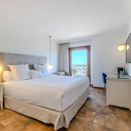 Otel La Del Mar 4*