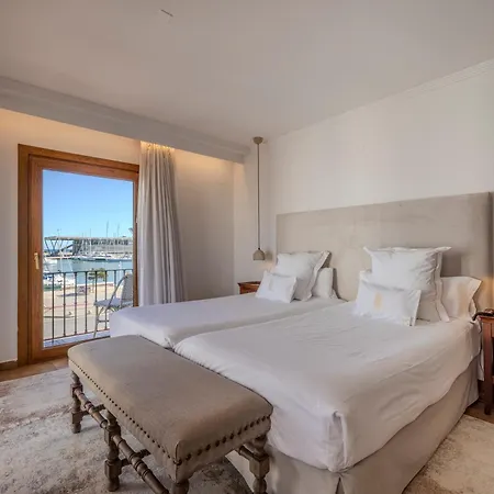 La Del Mar Otel