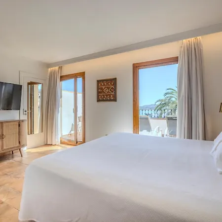 La Del Mar Otel 4*