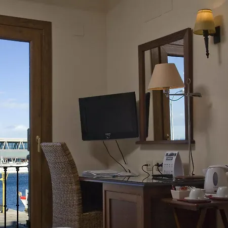La Del Mar ホテル 4*