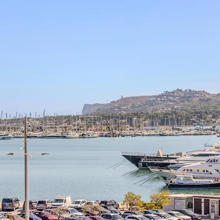 Готель La Del Mar