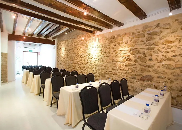 Готель La Del Mar 4*